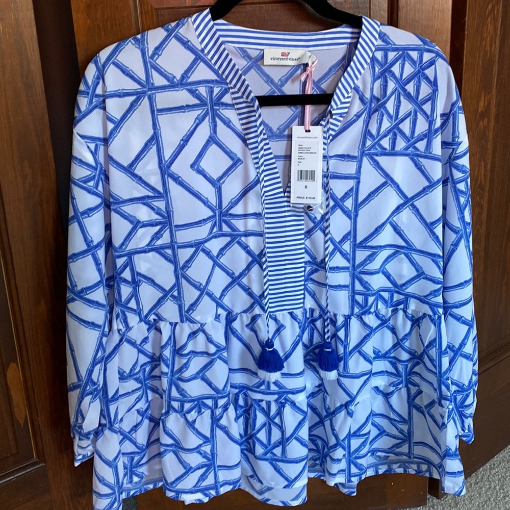 NWT: Blue and White Vineyard Vines Top